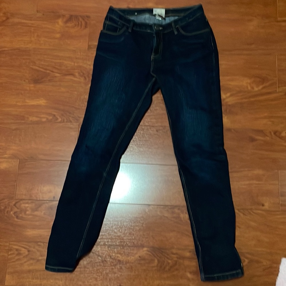 Gap kids size 12 dark wash skinny jeans.